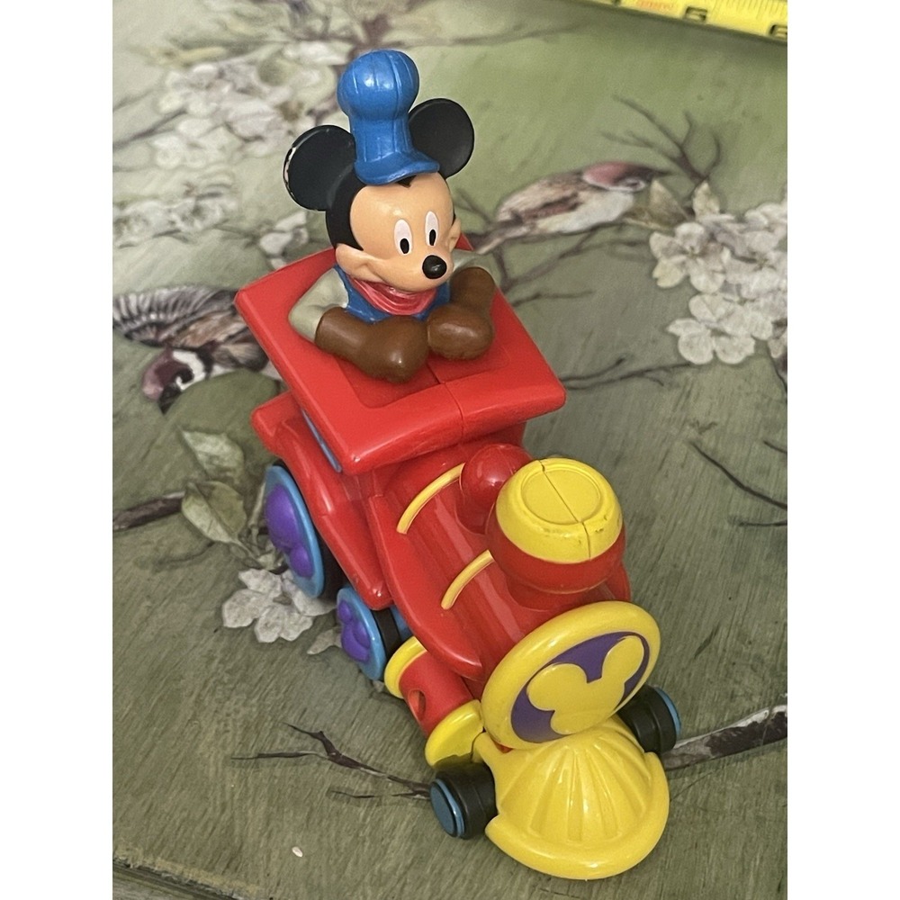 Disney Store Mickey Mouse Clubhouse Train Engine W/Pull Back n Go Action Vintage